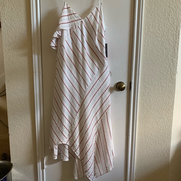 NWT Vince Camuto asymmetric summer dress size 4. - Picture 3 of 7